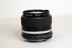 Nikon Nikkor 35mm f2 lens from other side